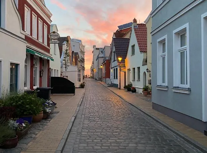 Ferienwohnungen Alexandrinenstrasse In Warnemuende